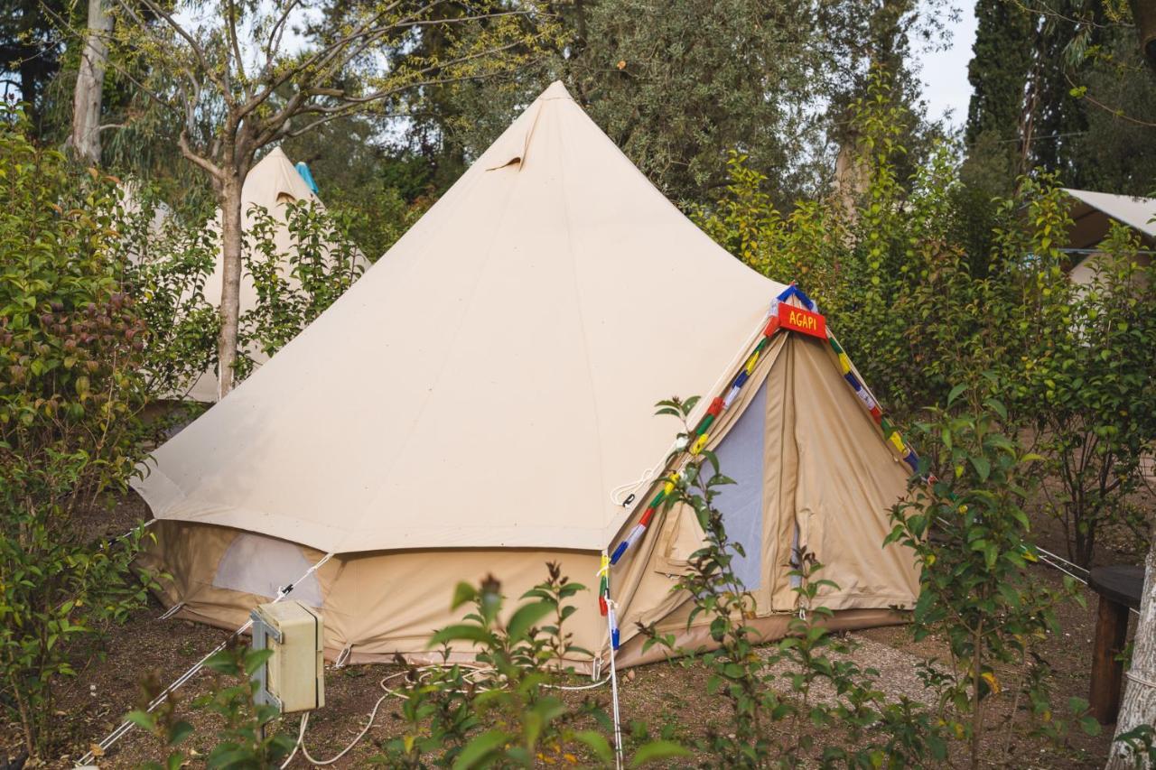 Nisi Glamping Hotel Paralía Exterior foto