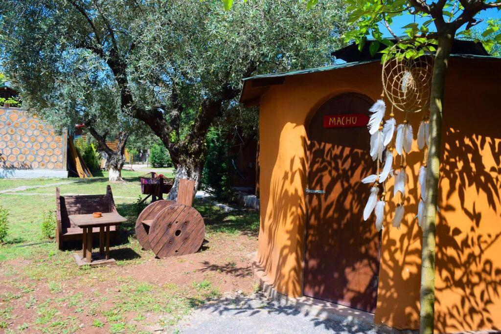 Nisi Glamping Hotel Paralía Exterior foto